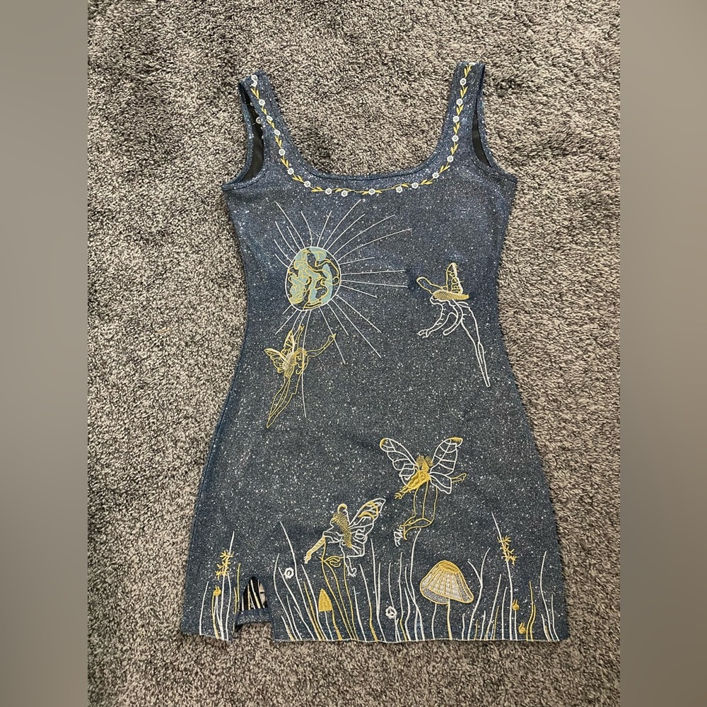 Blue Celestial Embroidered Bodycon Dress - Picture 4 of 6